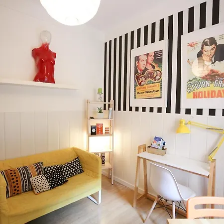 Apartment Cool In Center Lisbon